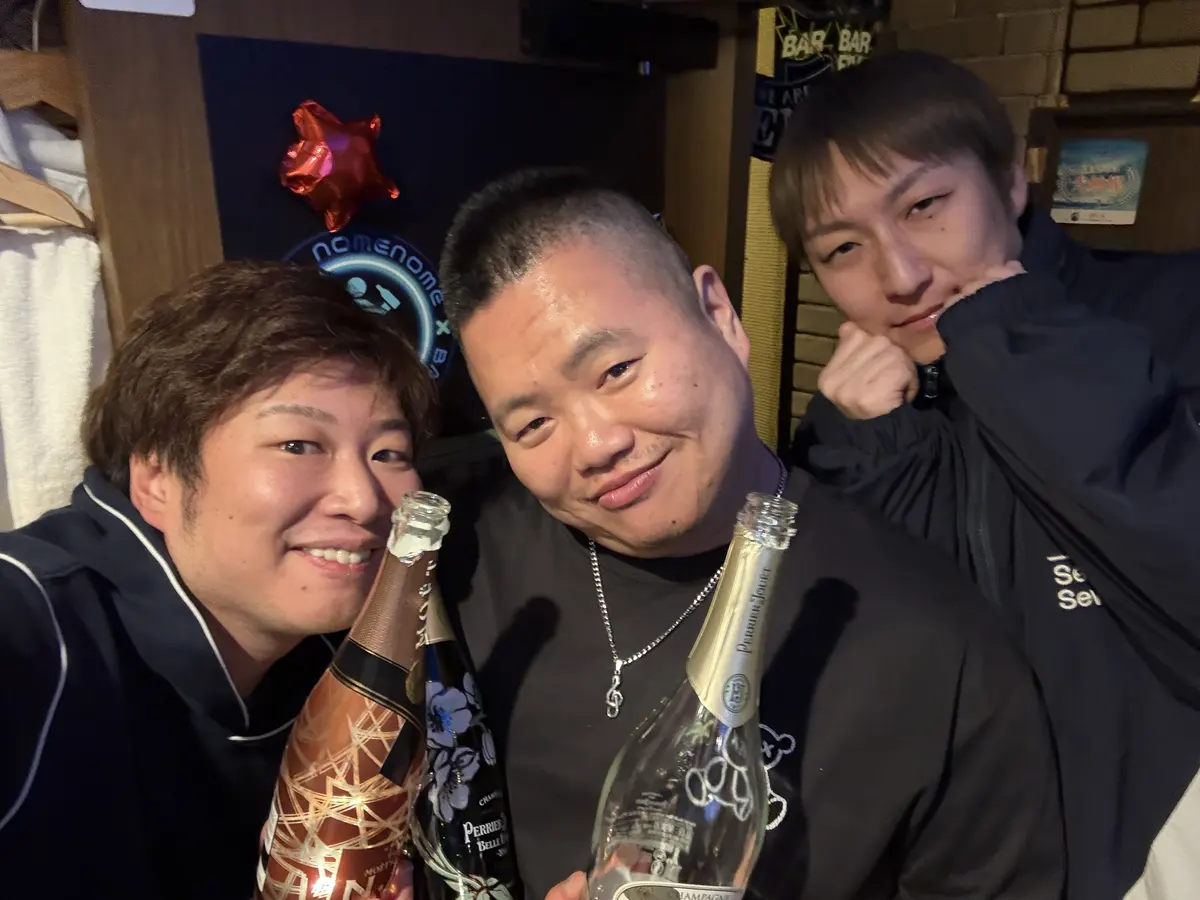 BAR NOMENOMEのスタッフ